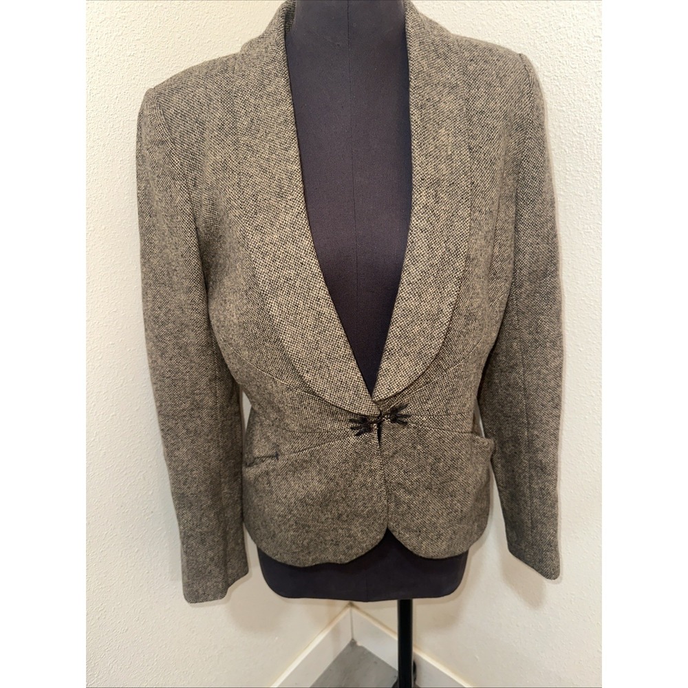 Max Studio Special‎ Collection Wool Blend Blazer Size 6 Brown Eye Closure Preppy